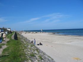 Kaimauer Strand.JPG